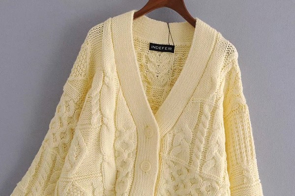 Uue mudeli paks kardigan suure kudumi ja nööpidega