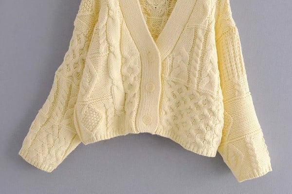 Uue mudeli paks kardigan suure kudumi ja nööpidega