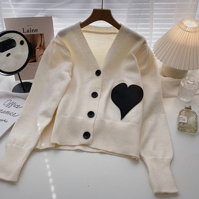 Cardigan dama cu nasturi si decolteu spitz - in trei culori