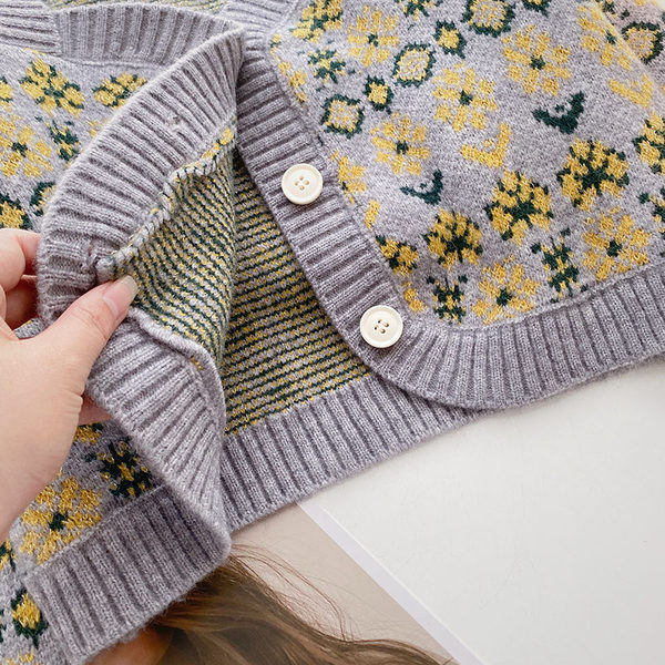 Värviline nööpidega vest - lai mudel