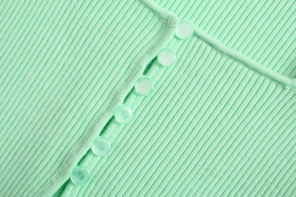 Lühike velvetist ruudukujulise kaelusega vest