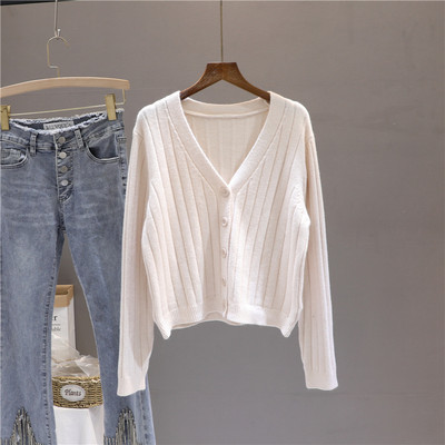 Naiste kootud vest nööpide ja spitsikaelusega - pikkade varrukatega