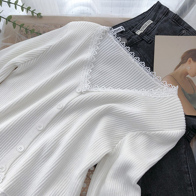 Naiste nööpide ja pitsiga kardigan