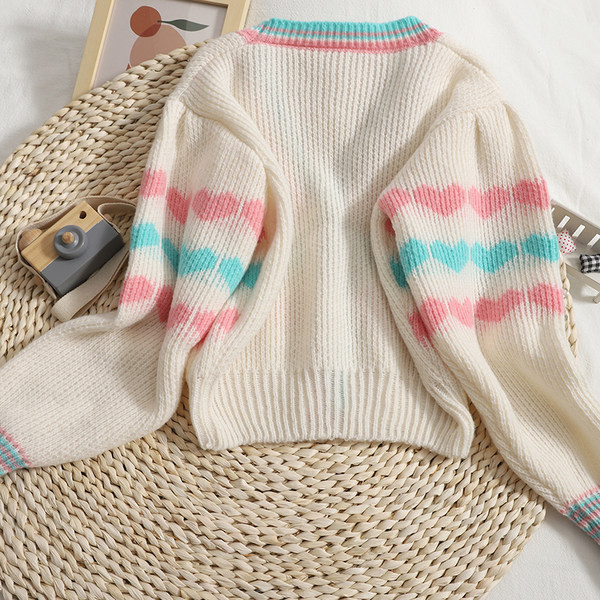 kötött női kardigán spitz nyakkivágással, fehér és fekete színben