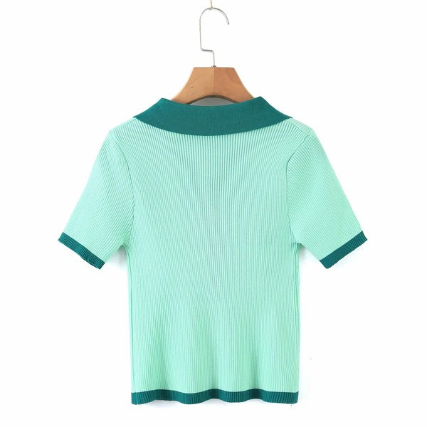 Klassikalise krae ja lühikeste varrukatega vabaaja velvetist vest