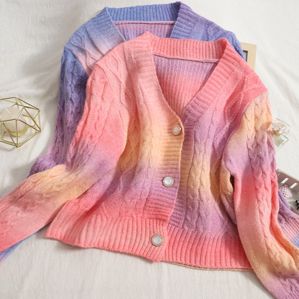 Uus mudel spits-kaelusega värvilisest naistevest - kaks värvi