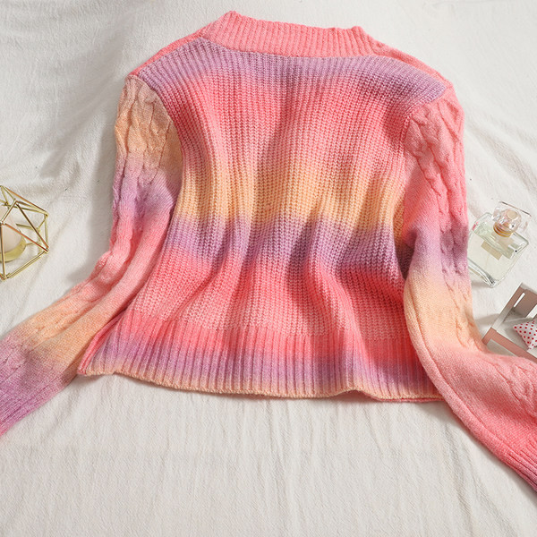 Uus mudel spits-kaelusega värvilisest naistevest - kaks värvi