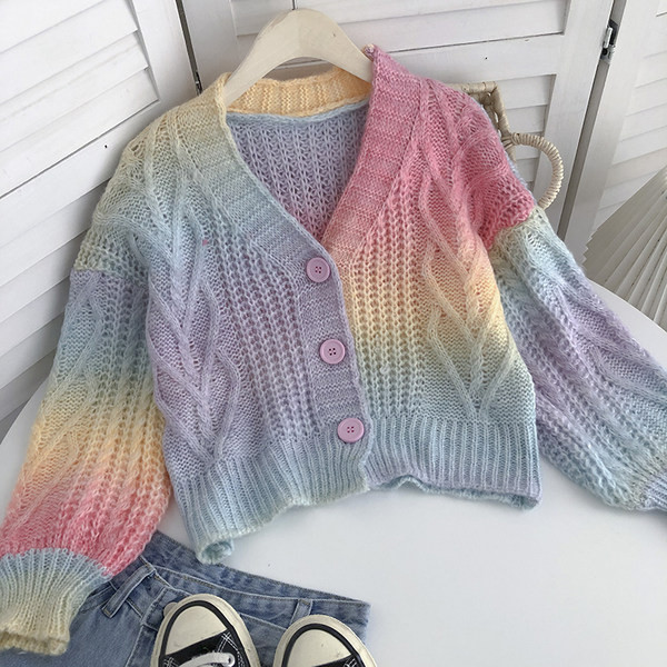 Värviline naiste vest ja nööbid - spits-kaelus