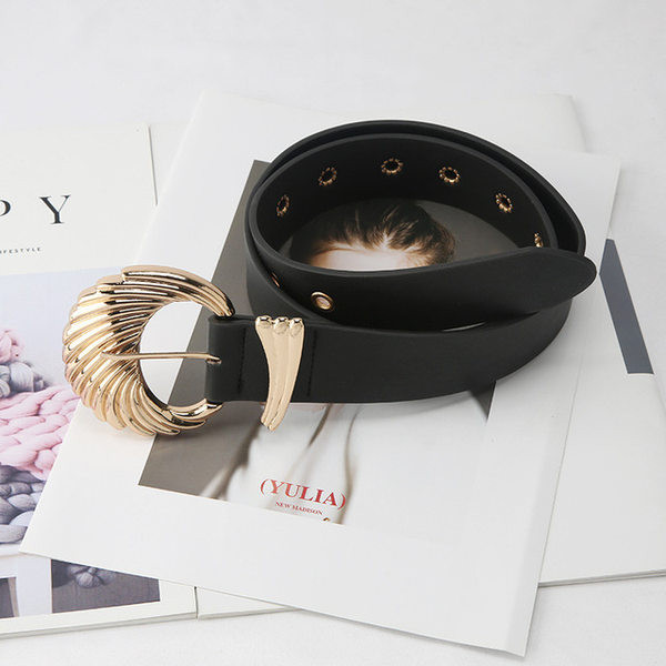 Curea de dama din piele model nou cu catarama metalica