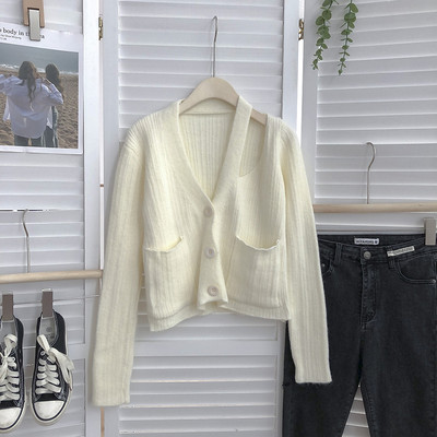 Lühikese mudeliga naiste kardigan taskutega