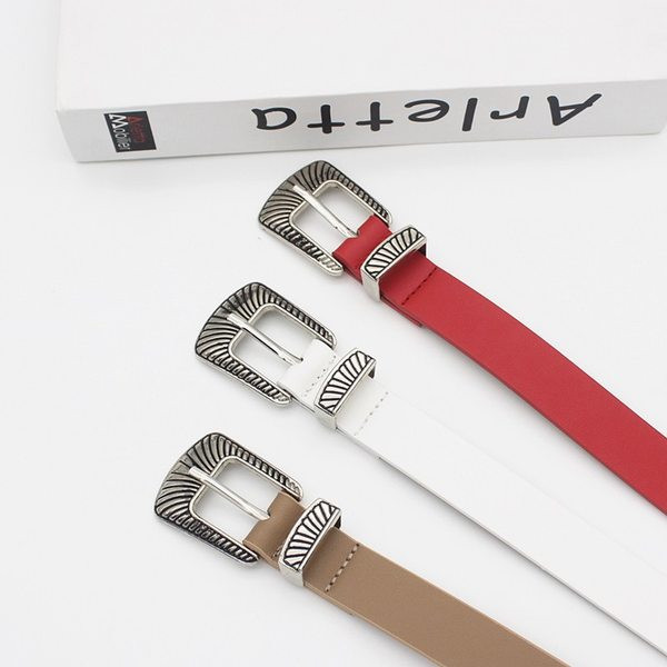 Naiste ökonahast-retro stiilis vöö