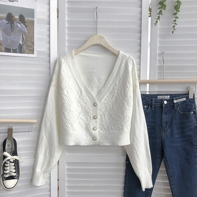 Naiste lühike pärlinööpidega kardigan