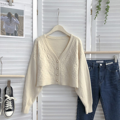 Naiste lühike pärlinööpidega kardigan