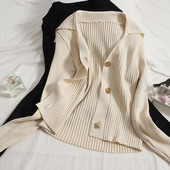 Uut mudelit ümarate nööpidega naiste vabaajavest