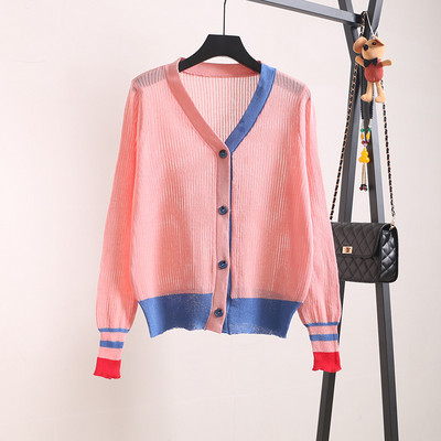 Nööpide ja sügava kaelusega naiste kardigan