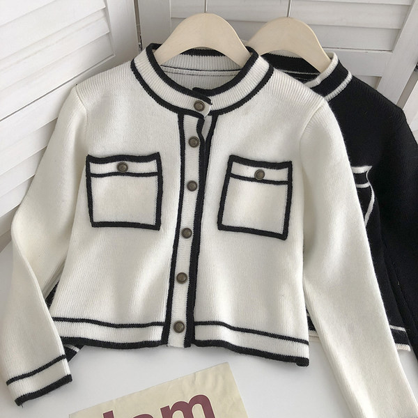 Vesta casual dama cu nasturi si buzunare