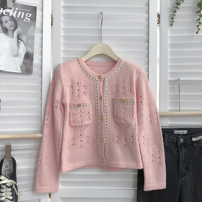 Naiste kardigan kuldsete nööpide ja pikkade varrukatega