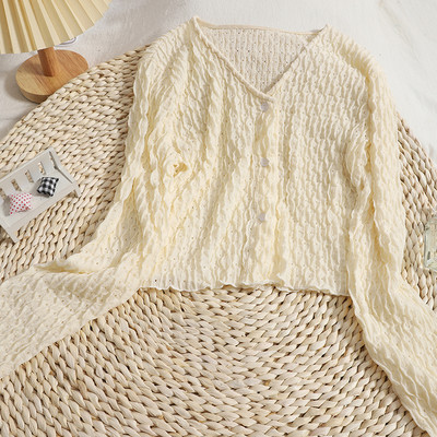 Uus mudel spits-kaelusega naistevest - kaks värvi