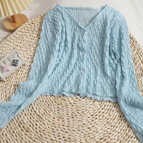 Uus mudel spits-kaelusega naistevest - kaks värvi