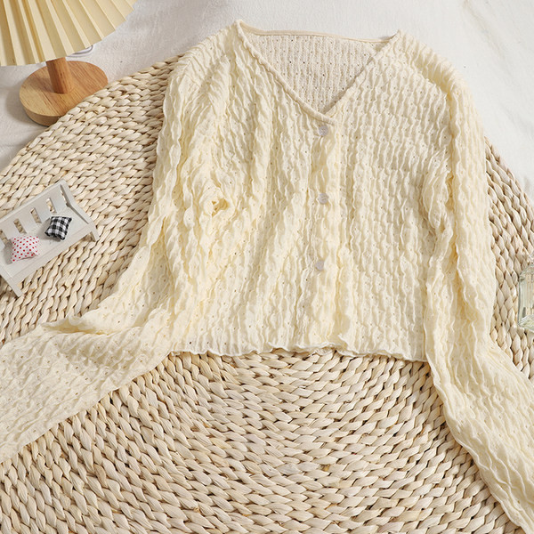 Uus mudel spits-kaelusega naistevest - kaks värvi