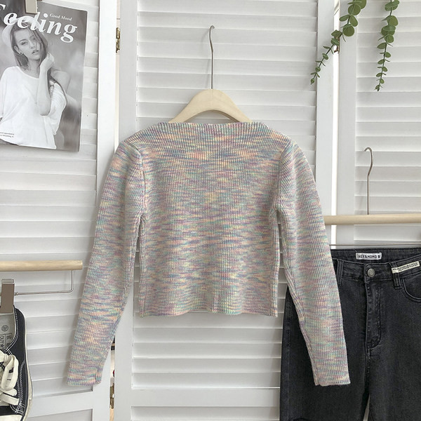 Χρωματιστή γυναικεία ζακέτα με κουμπιά - κοντό μοντέλο