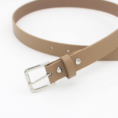 Naiste nahast vöö – neljas värvitoonis