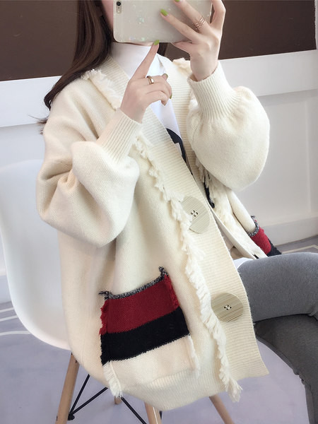 Vesta larga dama cu nasturi mari si buzunare