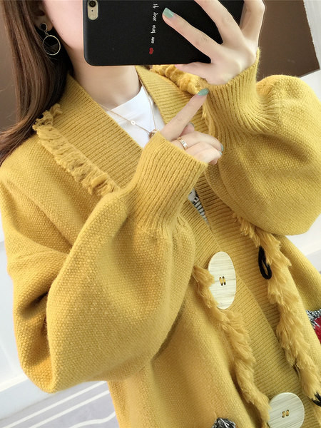 Vesta larga dama cu nasturi mari si buzunare