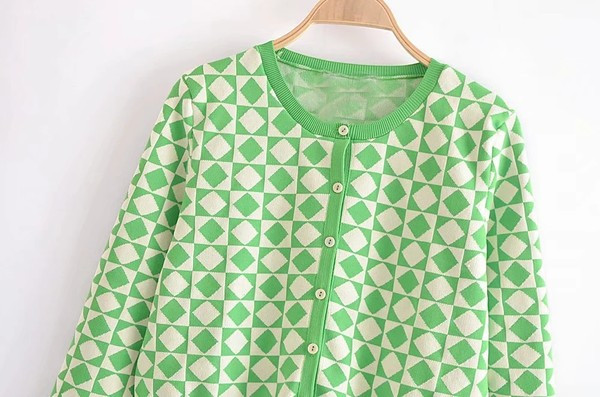 Rohelist värvi lühike ruuduline kardigan