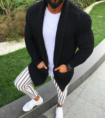 Moodne meeste taskutega pikk kardigan