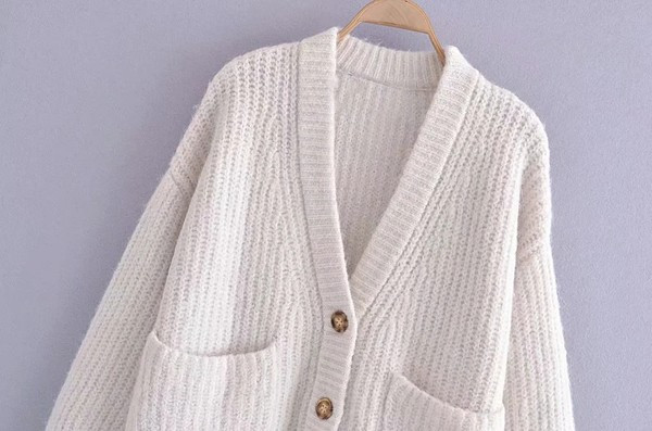 Vesta de toamna model nou cu nasturi si buzunare