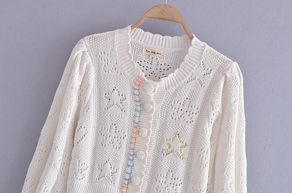 Cardigan scurt din tricotat subțire de culoare albă