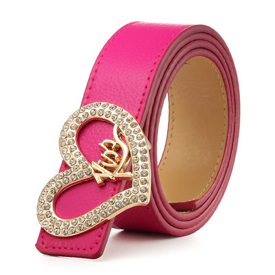 Naiste südamepandlaga nahast vöö