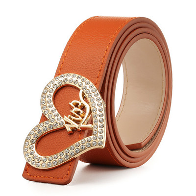 Naiste südamepandlaga nahast vöö