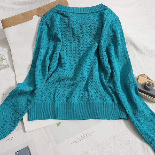 Uut mudelit naiste kardigan mitmes värvitoonis tikkimiskirssidega