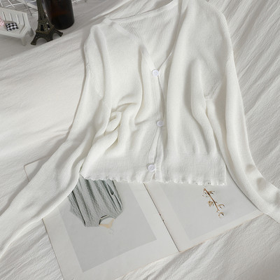 Uus mudel spits-kaelusega naistevest - mitmes värvitoonis