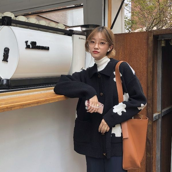 Női lezser hosszú kardigán zsebekkel