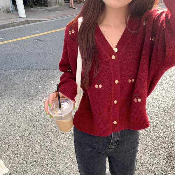 Cardigan de dama modern cu broderie