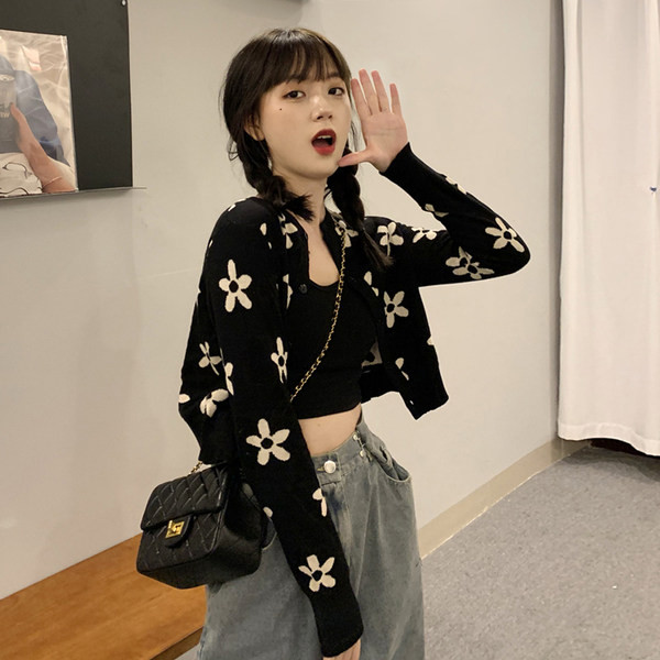 Cardigan scurt de dama actual cu broderie