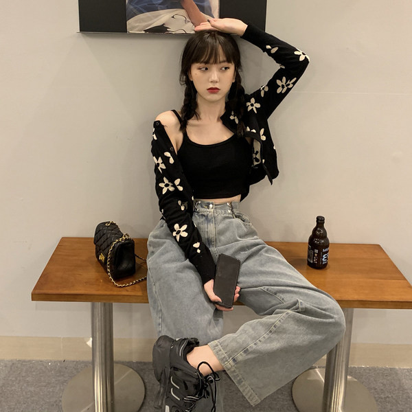 Cardigan scurt de dama actual cu broderie