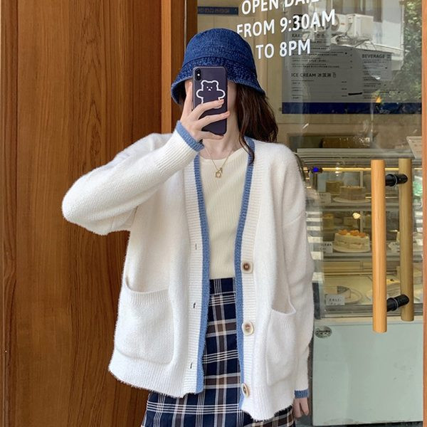 Női alkalmi mellény zsebekkel széles modell