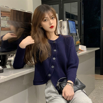 Vesta de dama moderna model asimetric cu nasturi