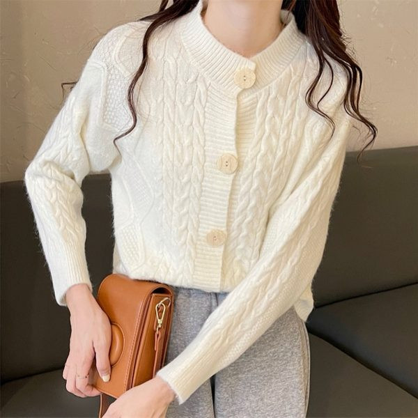 Cardigan de dama model simplu cu decolteu oval