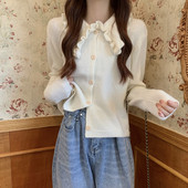 Stiilne naiste kampsun tavaline nööpidega mudel