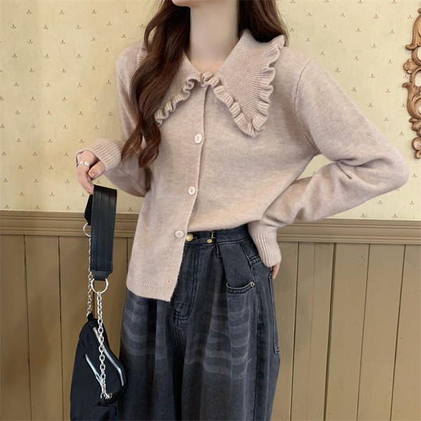 Stiilne naiste kampsun tavaline nööpidega mudel