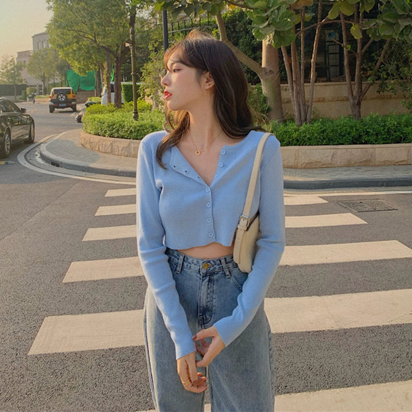 Cardigan dama model scurt cu nasturi