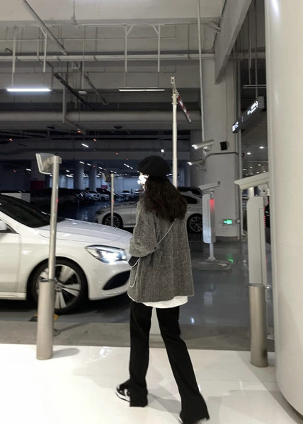 Naiste vabaaja nööpidega kardigan lai mudel