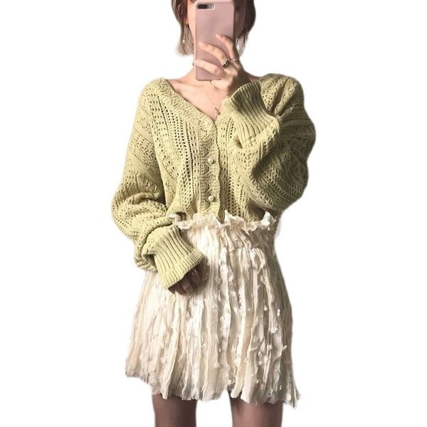 Modern női mellény spitz nyakkivágással, széles modellel