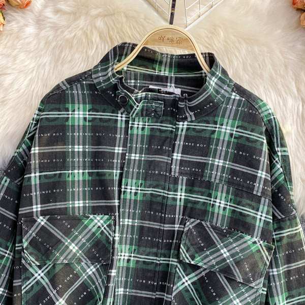 Naiste sügisjope paelte ja taskutega