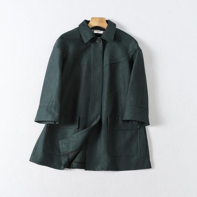 Pika sügismantli lai taskutega mudel